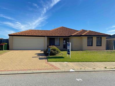 39 Lyttleton Street, Rockingham WA 6168