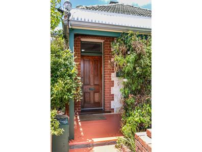 42 Lilly Street, South Fremantle WA 6162