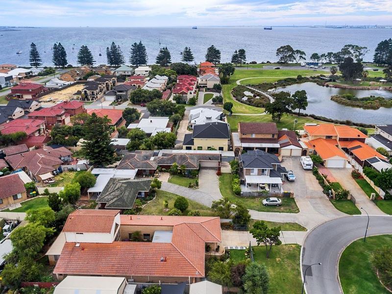 6 Walker Avenue, Rockingham