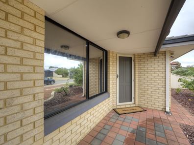 Myerson Crescent, Maida Vale WA 6057