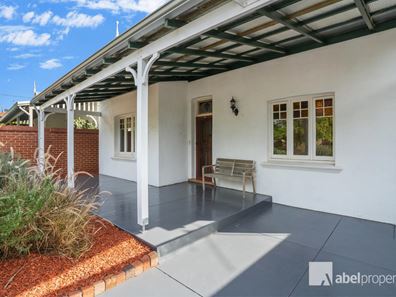 31 Commonwealth Avenue, North Perth WA 6006