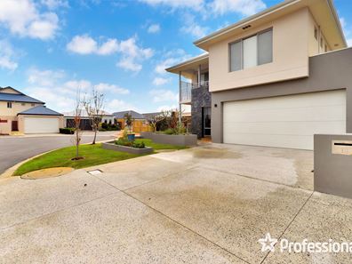 11 Trinity close, Canning Vale WA 6155