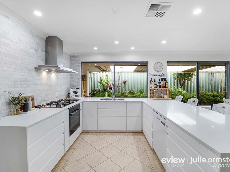 75 Viridian Drive, Banksia Grove