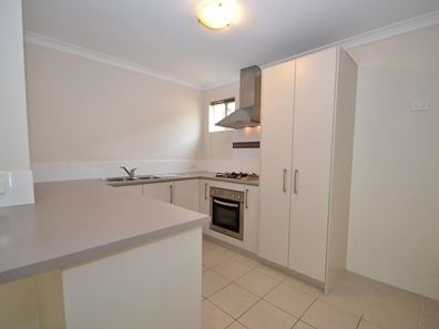 125B Shreeve Road, Canning Vale WA 6155