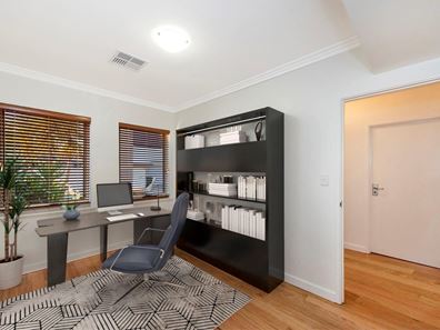 17 Auberge Lane, The Vines WA 6069