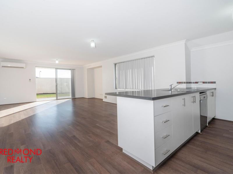 73 Redstone Trail, Ellenbrook