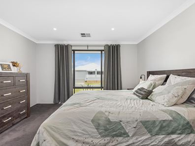 16 Camrose Parkway, Baldivis WA 6171