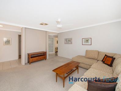 45 Karon Vista, Halls Head WA 6210