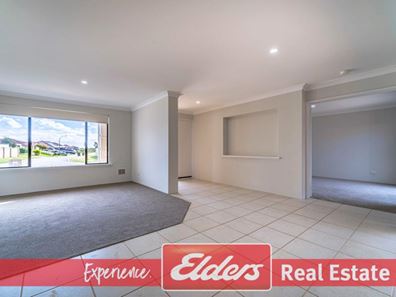 16 L'Esterel Way, Port Kennedy WA 6172