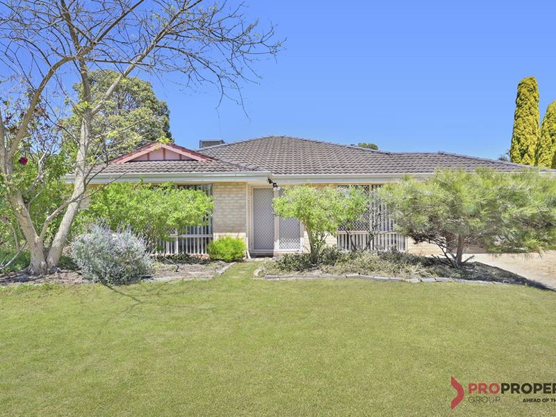 6 Amcer Rise, Stratton