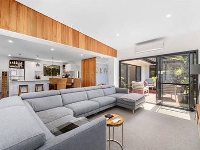 52A Unwin Avenue, Wembley Downs WA 6019