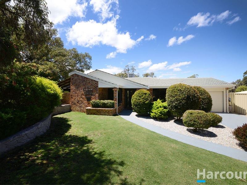 5 Squatter Court, Edgewater