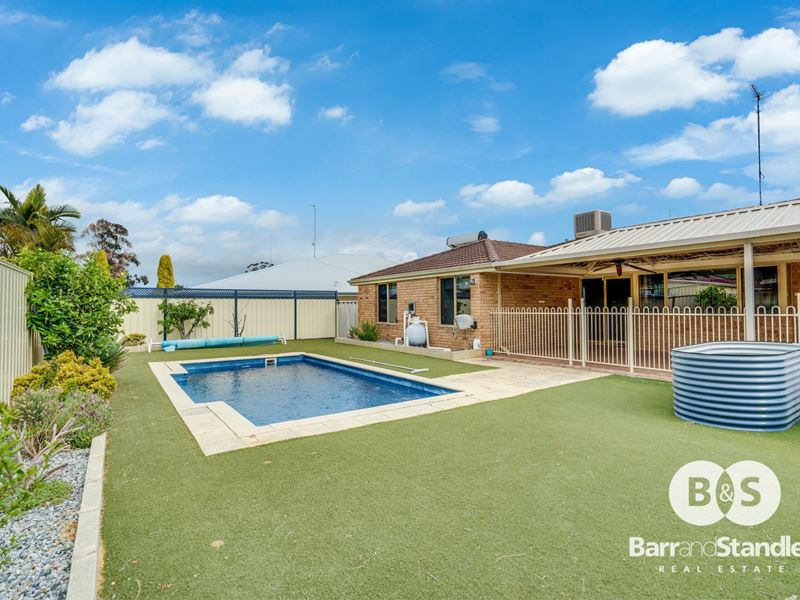 8 Stanford Court, Harvey