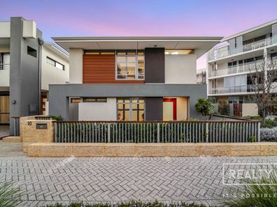 10 Gemstone Boulevard, Carine WA 6020