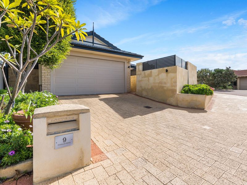 9 Finstock Mews, Padbury