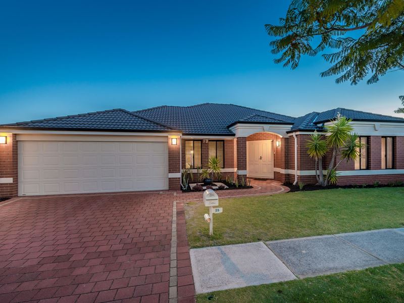 25 Sarus Rise, Gwelup
