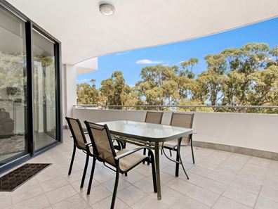 10/17 Rockingham Beach Rd, Rockingham WA 6168