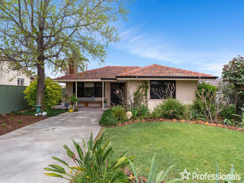 18 Kingsfold Street, Balga WA 6061