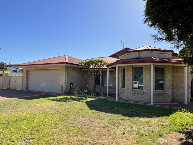 15 Reeve Terrace, Port Denison