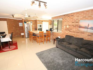 40 Cambridge Crescent, Cooloongup WA 6168