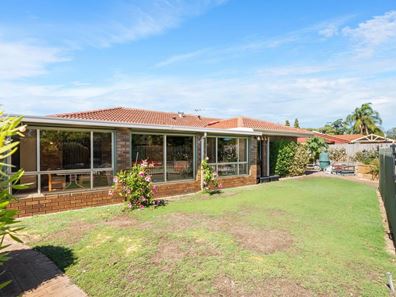 5A Foley Court, Leeming WA 6149