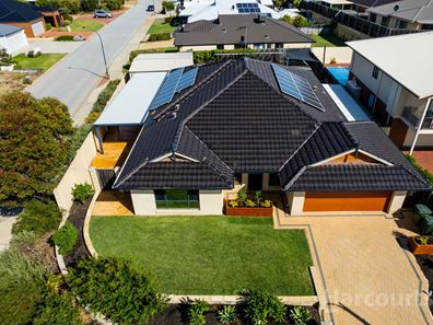 28 Boardwalk Boulevard, Halls Head WA 6210