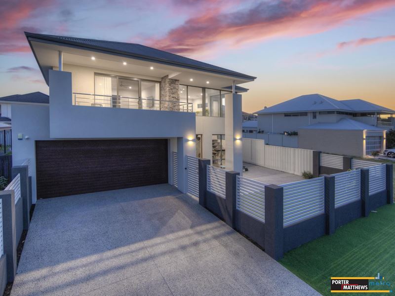 24 Le Var Parkway, Belmont