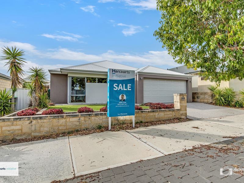 12 Leeway Loop, Alkimos WA 6038