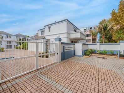 11/40 Mill Point Road, South Perth WA 6151