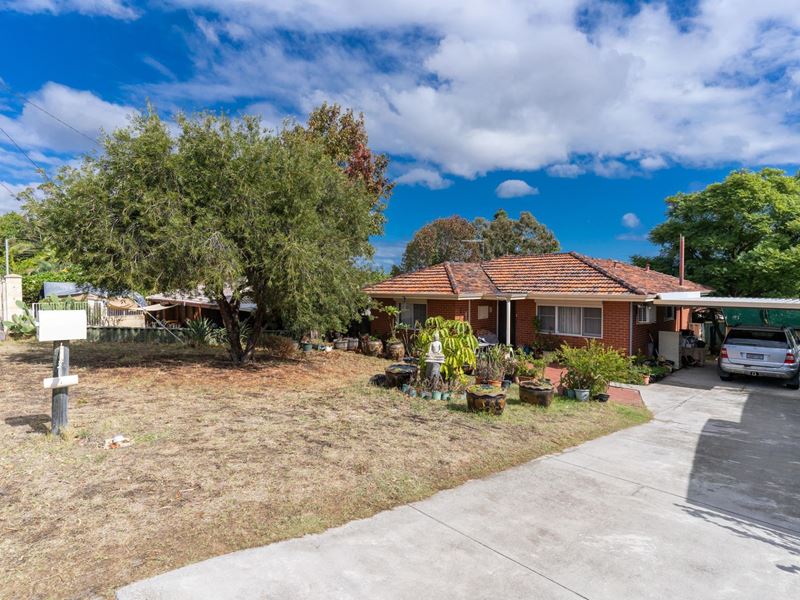73 ALLINSON DRIVE, Girrawheen