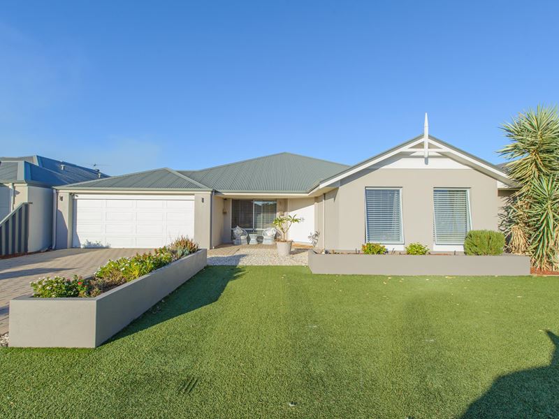 14 Cape Range Crescent, Aubin Grove