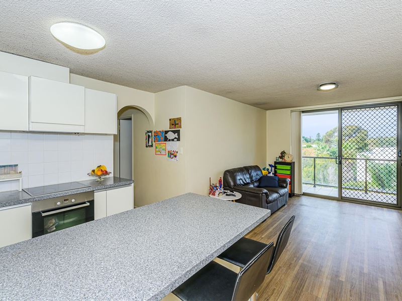 43/1 Hardy St, South Perth