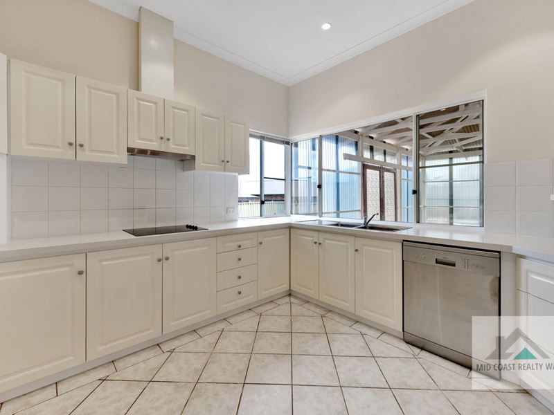 11 Seahaven View, Drummond Cove WA 6532