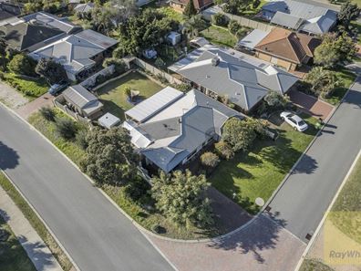 1 Redbank Rise, Clarkson WA 6030