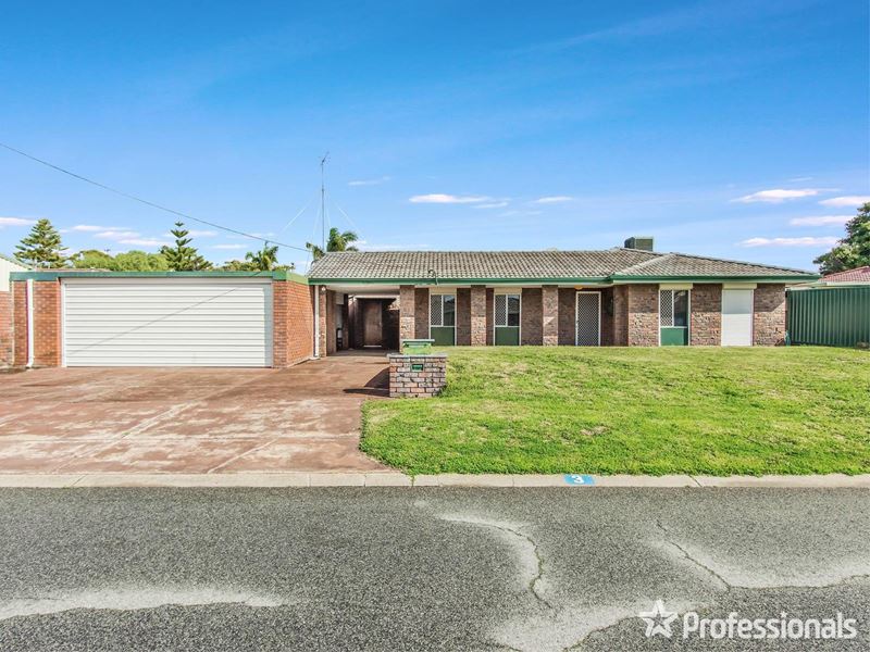 3 Peron Close, Cooloongup WA 6168