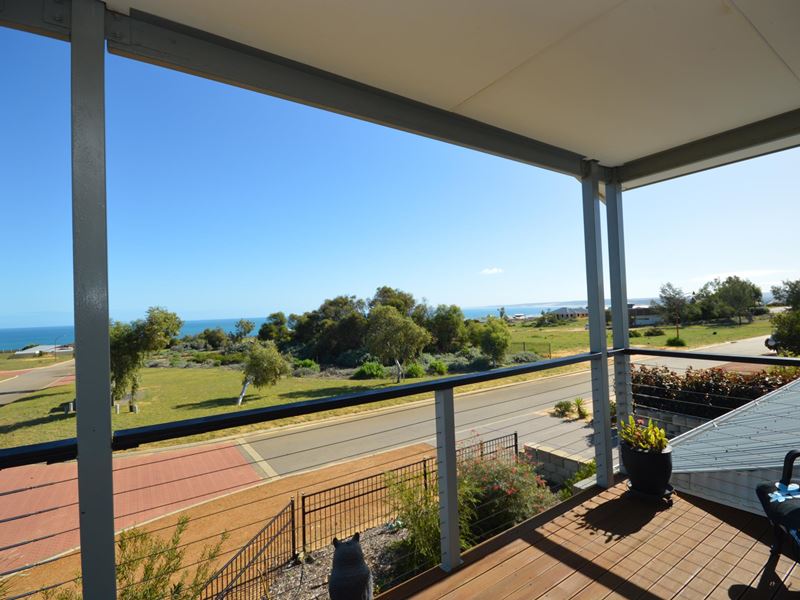 9 Garnet Way, Kalbarri