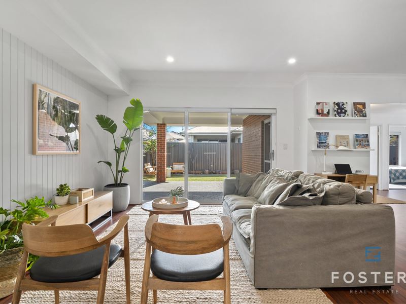 4 Foxglove Street, Piara Waters
