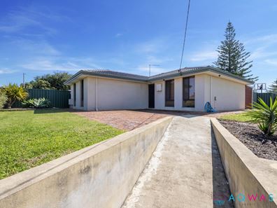 25 Crystaluna Drive, Golden Bay WA 6174