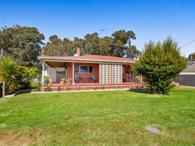 36 Gladstone Crescent, Collie