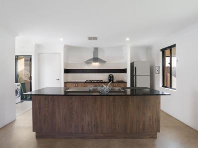 36 Witan Street, Brabham WA 6055