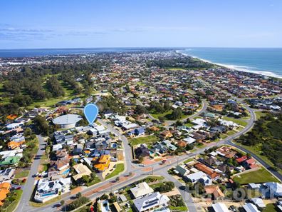 11 Marsh Place, Halls Head WA 6210