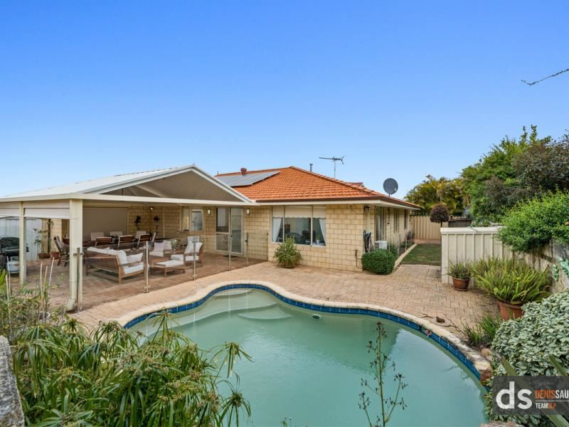 9 Chittering Vista, Pearsall