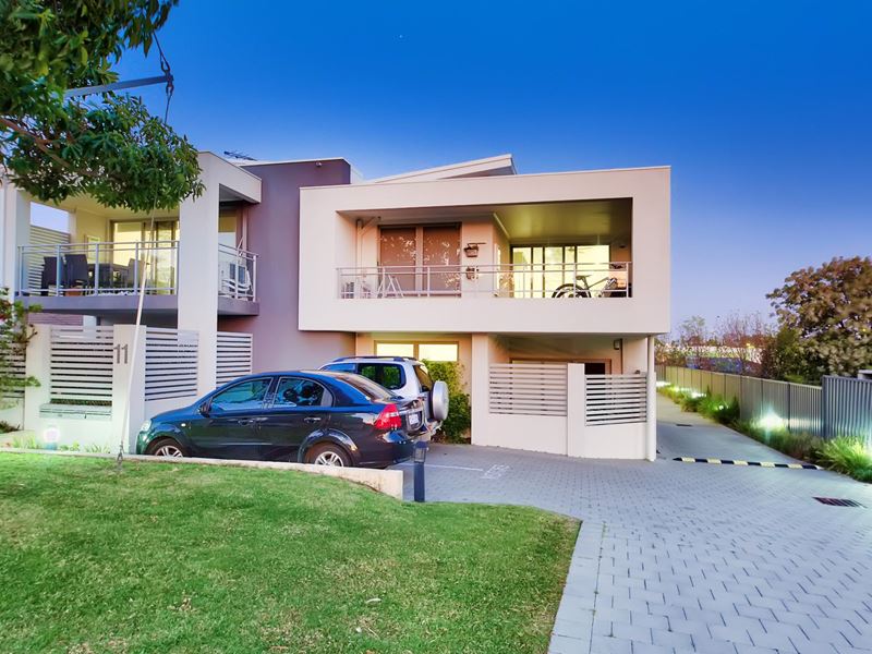 3/11 Dongara Street, Innaloo