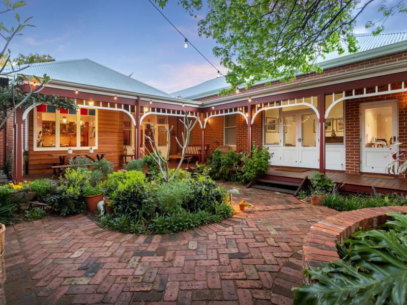 15 Langsford Street, Claremont