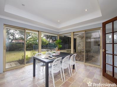 12 Darling Court, Maddington WA 6109