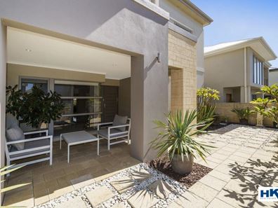 31 Shoreham Turn, Mindarie WA 6030