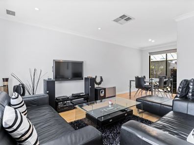 45 Ringarooma Way, Willetton WA 6155