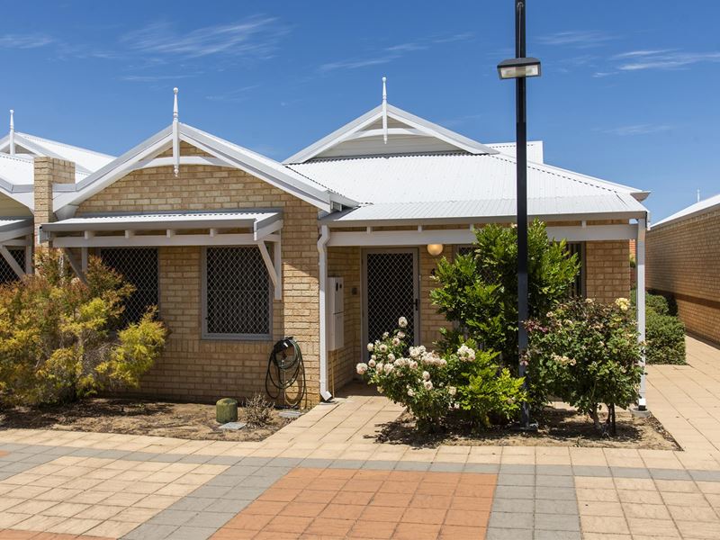 45/84 Collick  Street, Hilton