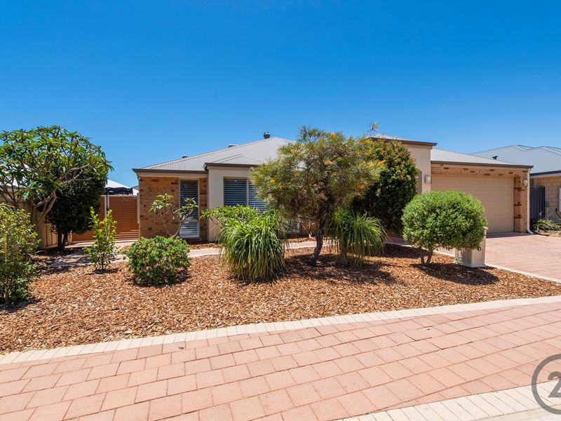 45 Karon Vista, Halls Head WA 6210