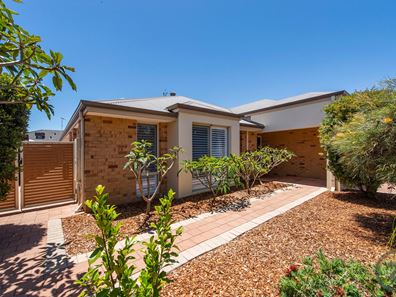 45 Karon Vista, Halls Head WA 6210